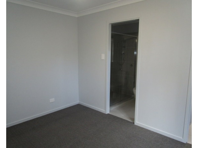 2/130 Bilby Drive, Morayfield QLD 4506