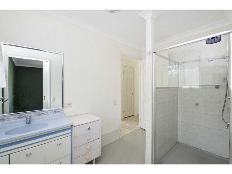 44 Bermuda Avenue, Deception Bay QLD 4508