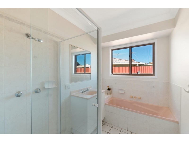 9 Deborah Court, Deception Bay QLD 4508