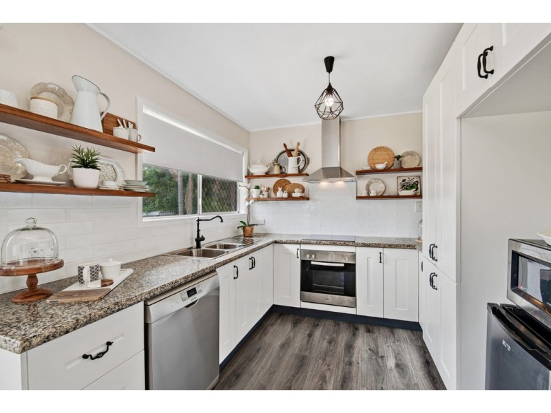 23 Bateman Street, Deception Bay QLD 4508