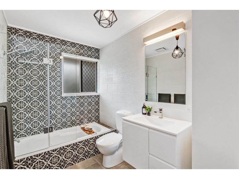 23 Bateman Street, Deception Bay QLD 4508