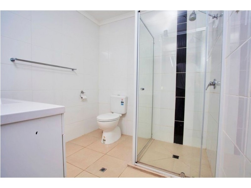 1094 Anzac Avenue, Petrie QLD 4502