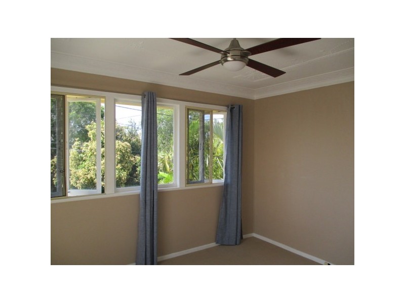 32 Duke Street, Brighton QLD 4017