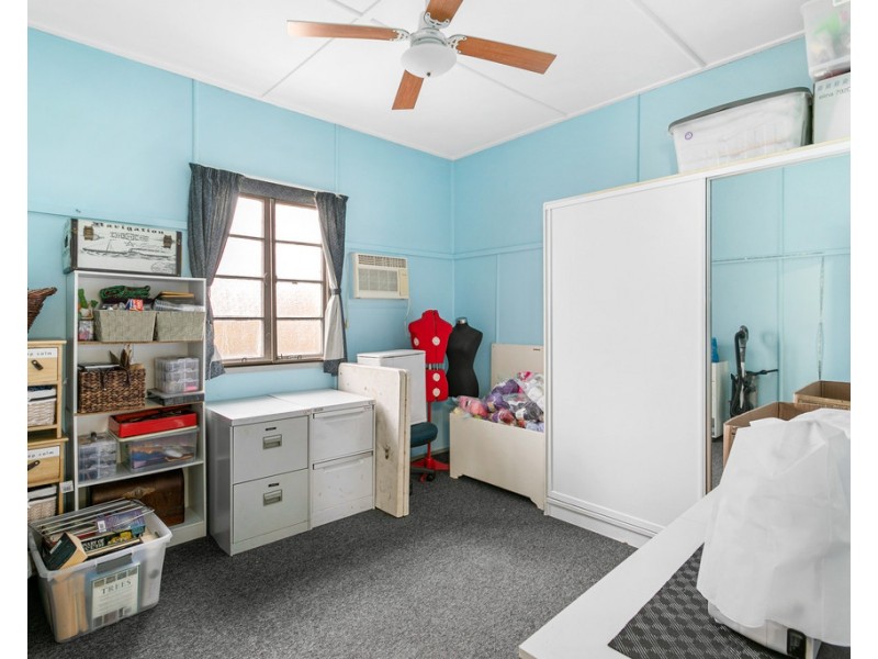 49 Esplanade, Deception Bay QLD 4508