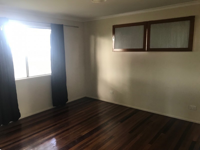 33 Dayboro Road, Petrie QLD 4502