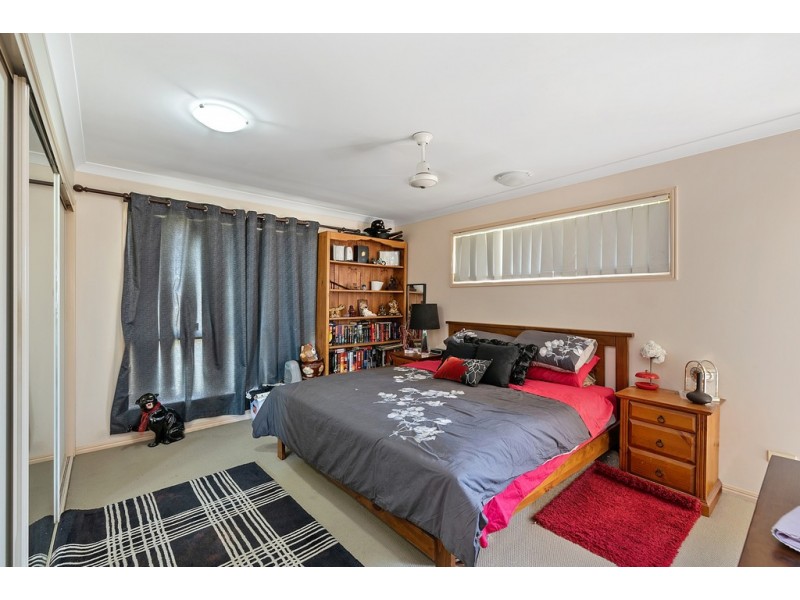 9 Cockatiel Court, Deception Bay QLD 4508