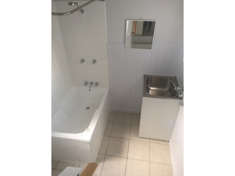 33 Endeavour Street, Deception Bay QLD 4508