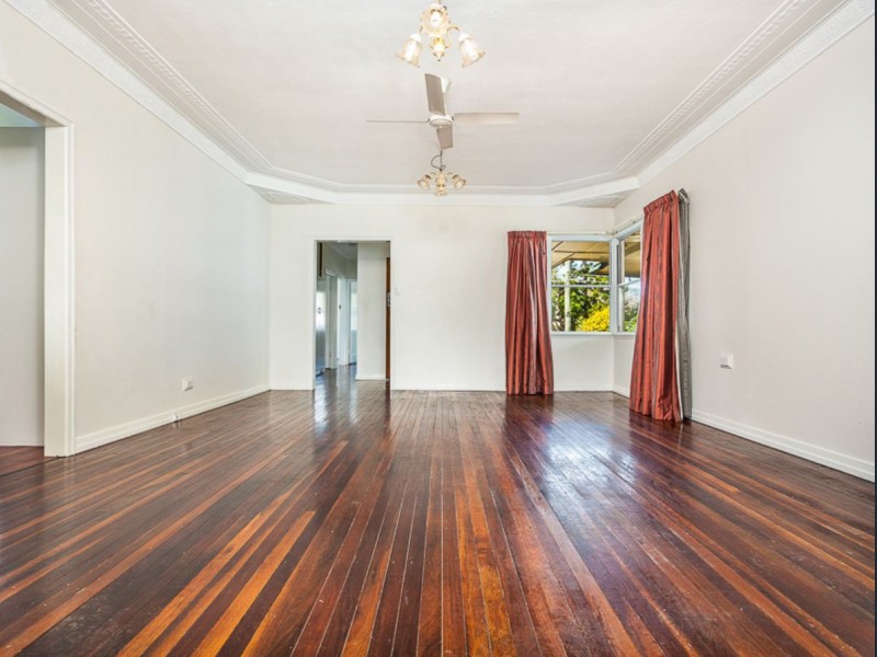 26 Paul Street, Brighton QLD 4017