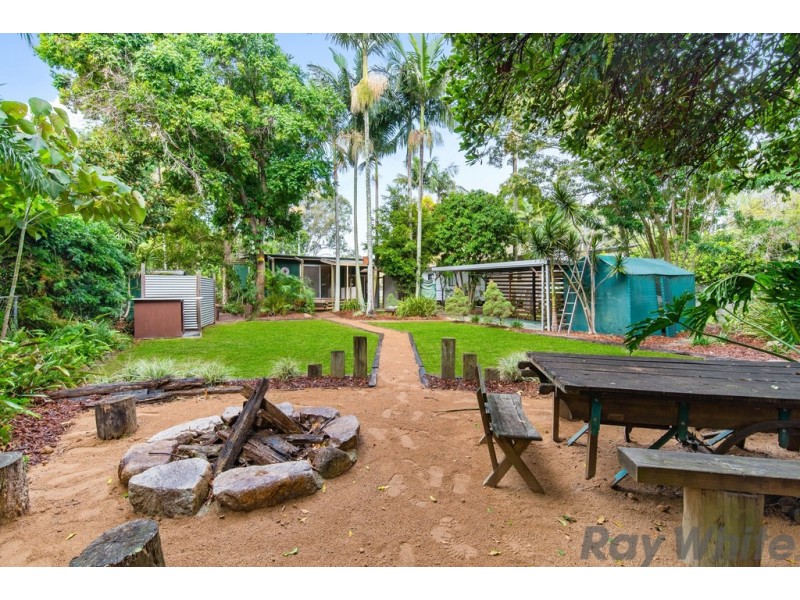 5 Sampson Street, Deception Bay QLD 4508