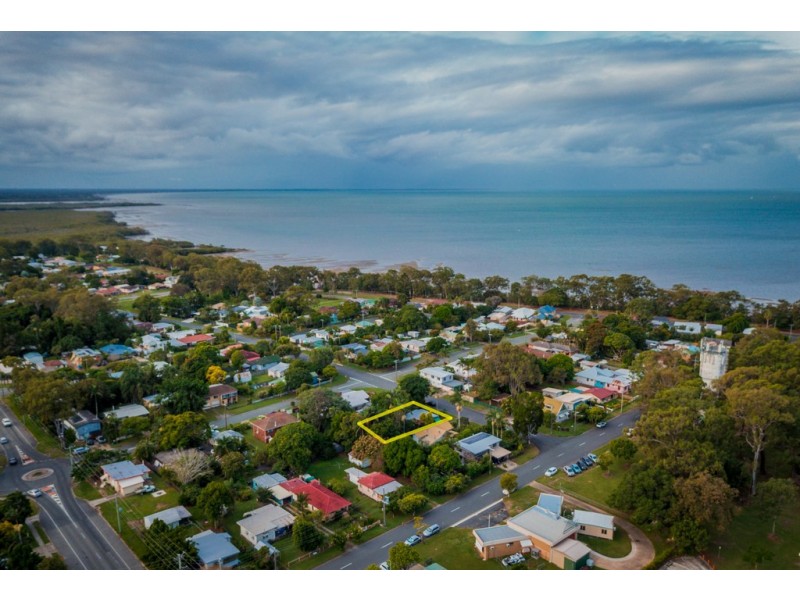 5 Sampson Street, Deception Bay QLD 4508