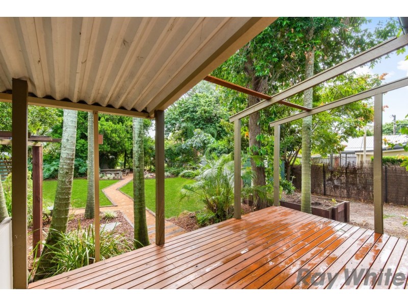 5 Sampson Street, Deception Bay QLD 4508