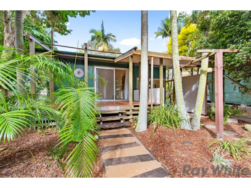 5 Sampson Street, Deception Bay QLD 4508