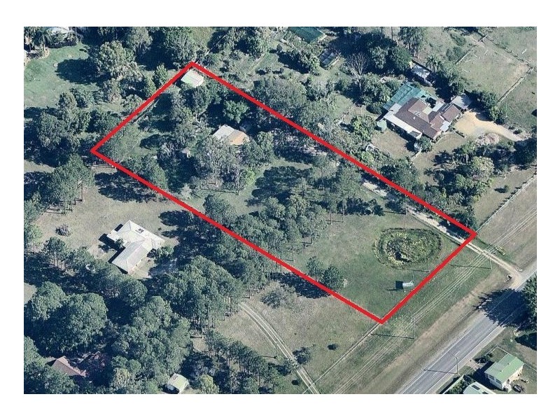 114 Pumicestone Road, Caboolture QLD 4510