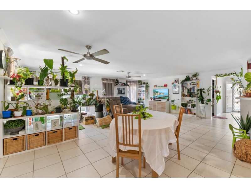 6 Breakwater Court, Deception Bay QLD 4508