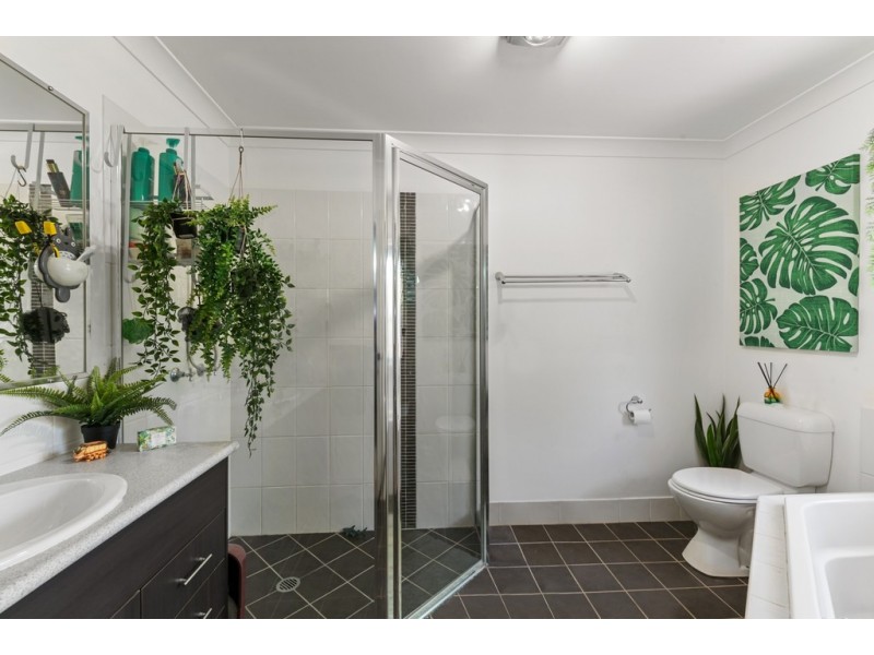 6 Breakwater Court, Deception Bay QLD 4508