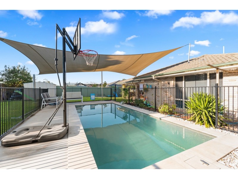 6 Breakwater Court, Deception Bay QLD 4508
