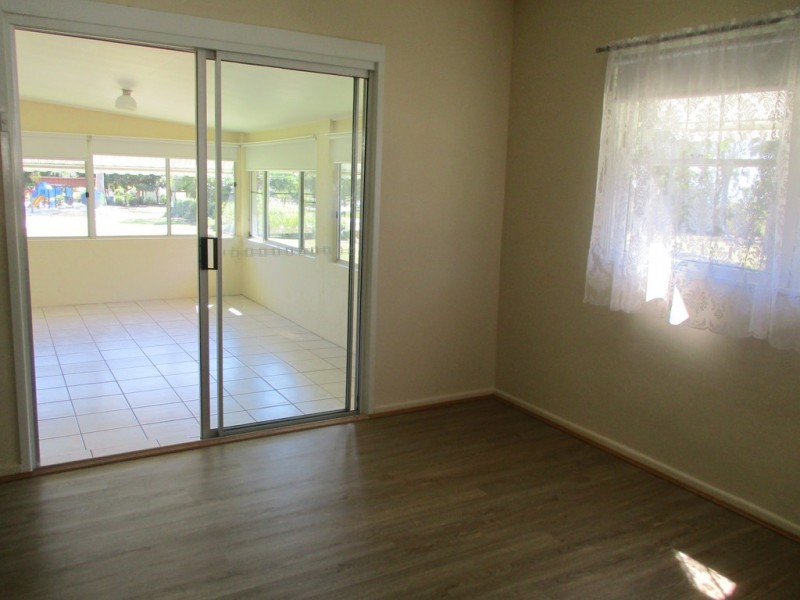 47 Captain Cook Parade, Deception Bay QLD 4508