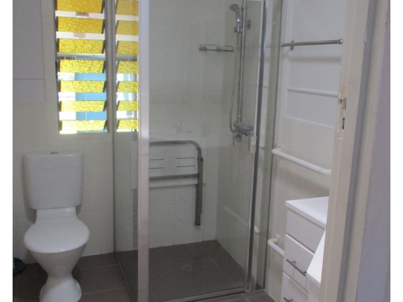 145 Esplanade, Deception Bay QLD 4508