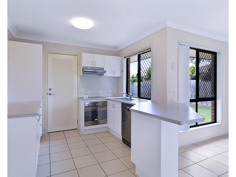 8 Mavis Court, Rothwell QLD 4022