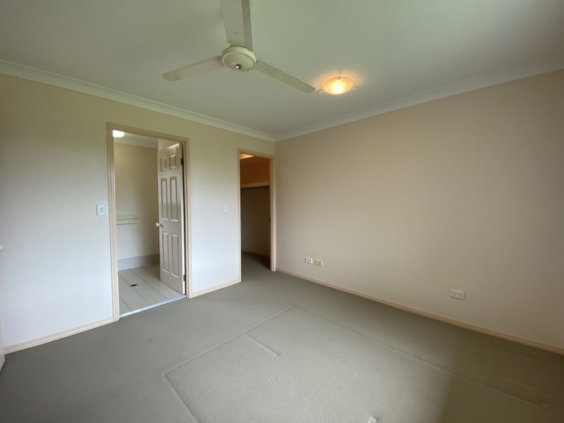 4 Cockatiel Court, Deception Bay QLD 4508