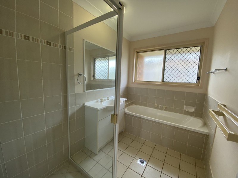 4 Cockatiel Court, Deception Bay QLD 4508