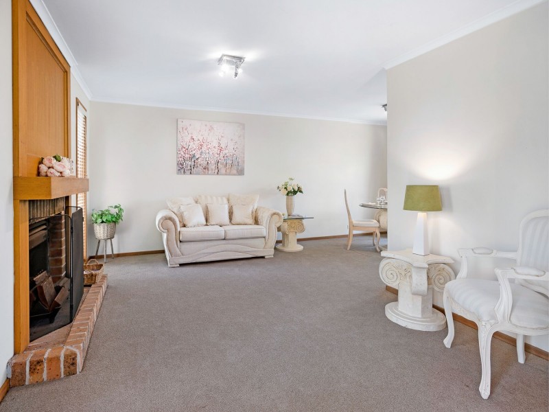 3 Corangamite Court, Petrie QLD 4502