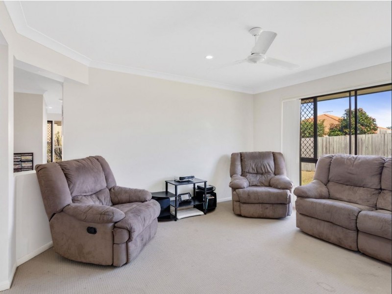 9 Olivine Court, Rothwell QLD 4022