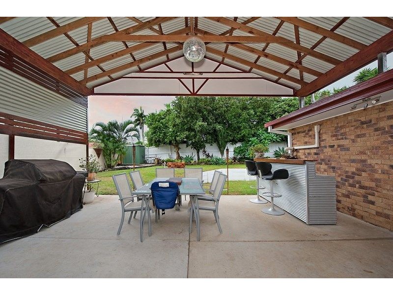 40 Leslie Street, Kallangur QLD 4503