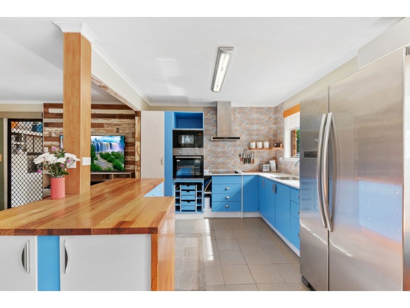 2/5 Bonton Avenue, Deception Bay QLD 4508