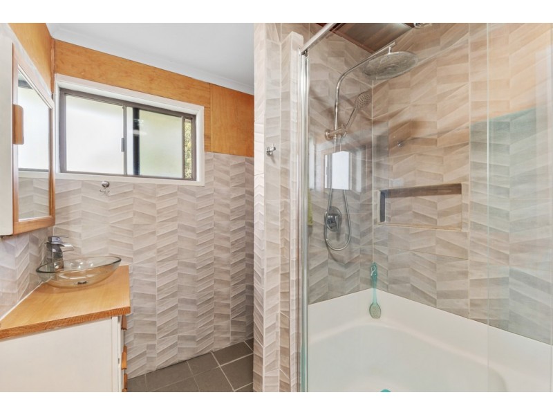 2/5 Bonton Avenue, Deception Bay QLD 4508