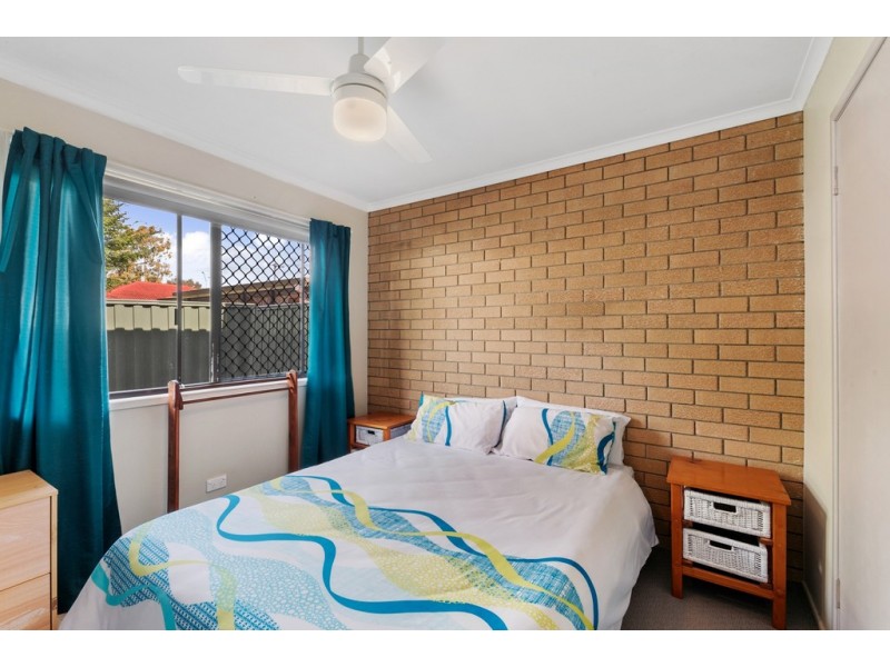 2/5 Bonton Avenue, Deception Bay QLD 4508