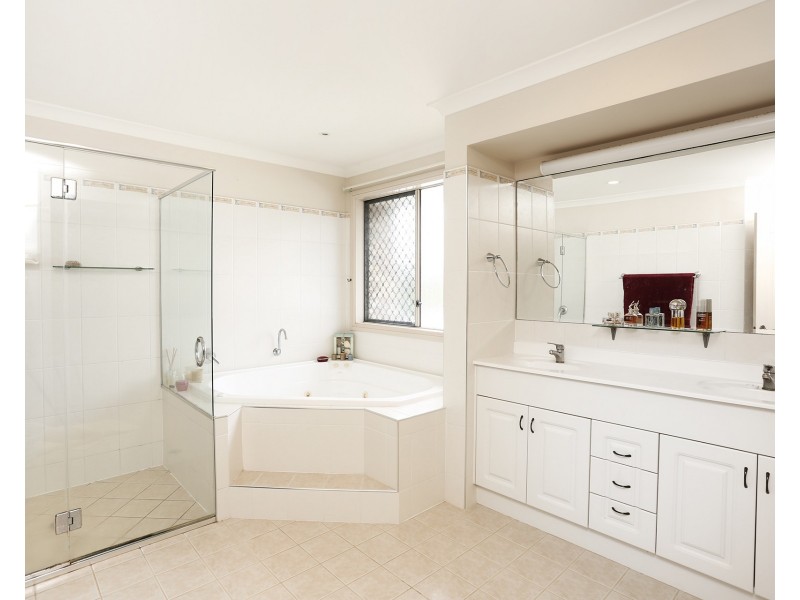 9 Pomona Court, Deception Bay QLD 4508