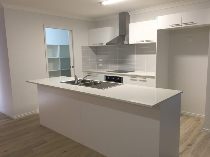 17 Cliffdale Avenue, Deception Bay QLD 4508