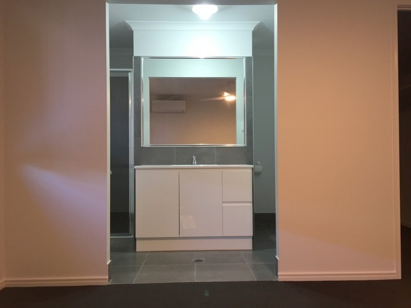 17 Cliffdale Avenue, Deception Bay QLD 4508