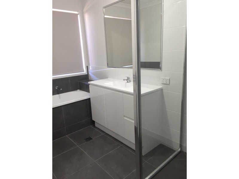 17 Cliffdale Avenue, Deception Bay QLD 4508