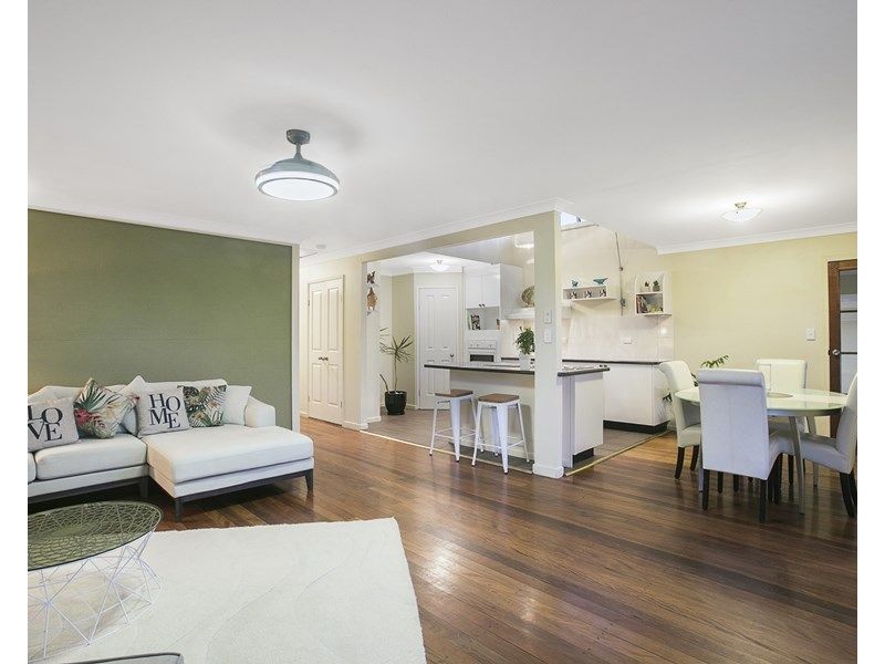 35 Twenty Third Avenue, Brighton QLD 4017