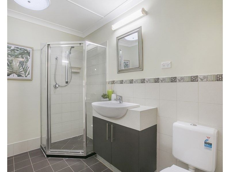 35 Twenty Third Avenue, Brighton QLD 4017