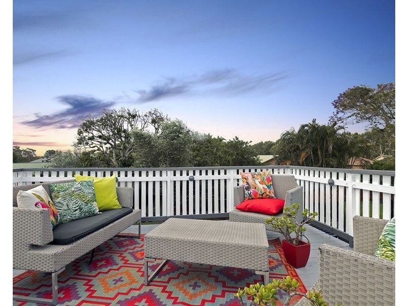 35 Twenty Third Avenue, Brighton QLD 4017