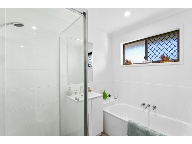 66 Cross Street, Deception Bay QLD 4508