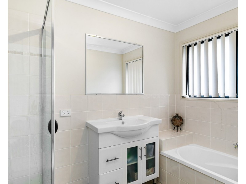 47 Amity Drive, Rothwell QLD 4022