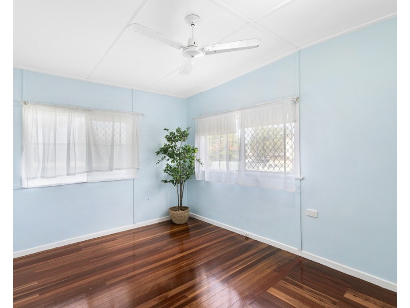 35 Summer Street, Deception Bay QLD 4508