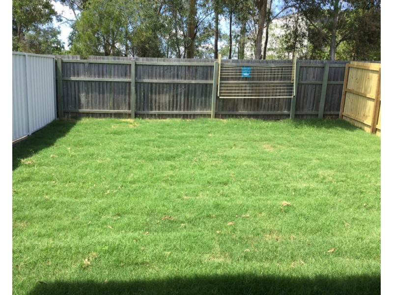 1a/8 Shalom Court, Deception Bay QLD 4508