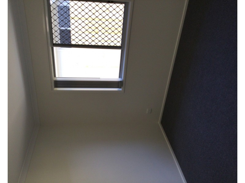 1b/8 Shalom Court, Deception Bay QLD 4508