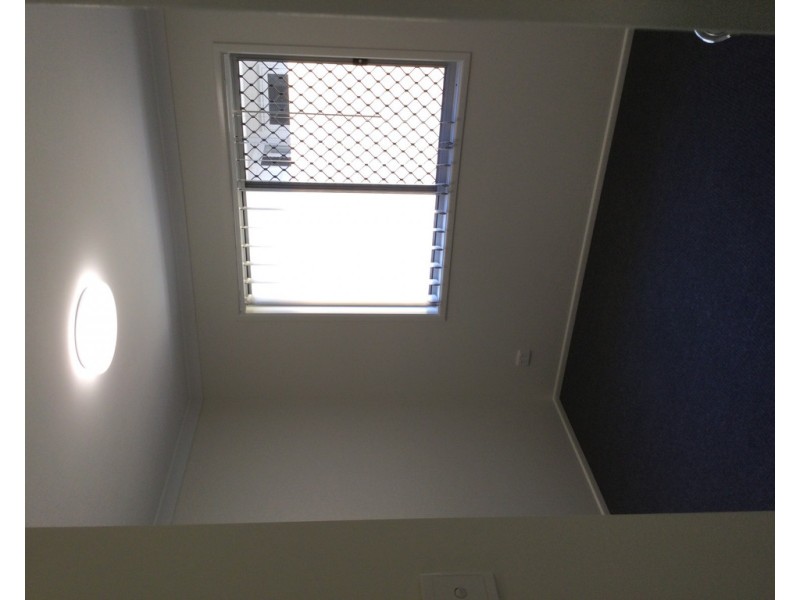 1b/8 Shalom Court, Deception Bay QLD 4508