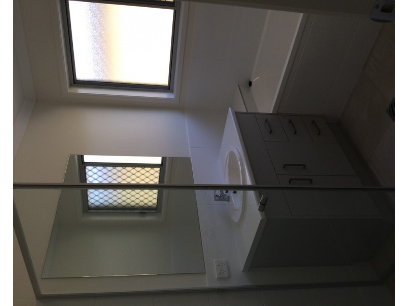 1b/8 Shalom Court, Deception Bay QLD 4508