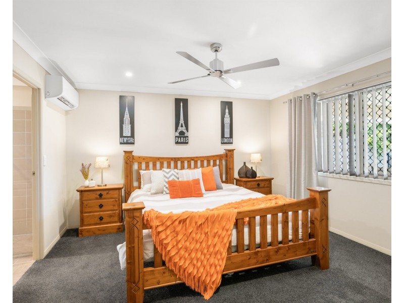 2 Caitlin Court, Rothwell QLD 4022