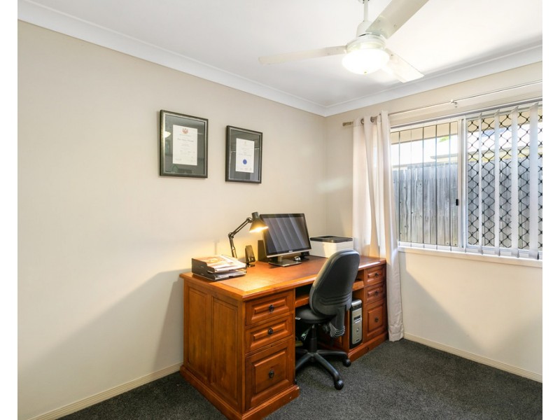 2 Caitlin Court, Rothwell QLD 4022