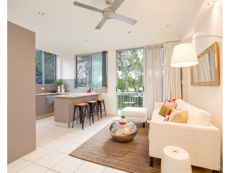 3/110 Kingsford Smith Drive, Hamilton QLD 4007