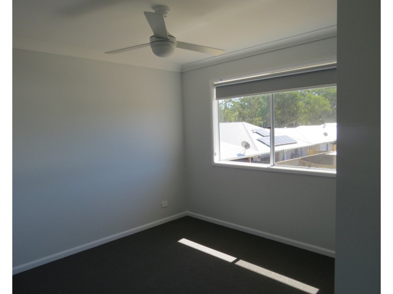 5 Glanville Street, Rothwell QLD 4022