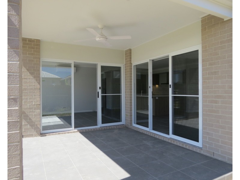 5 Glanville Street, Rothwell QLD 4022
